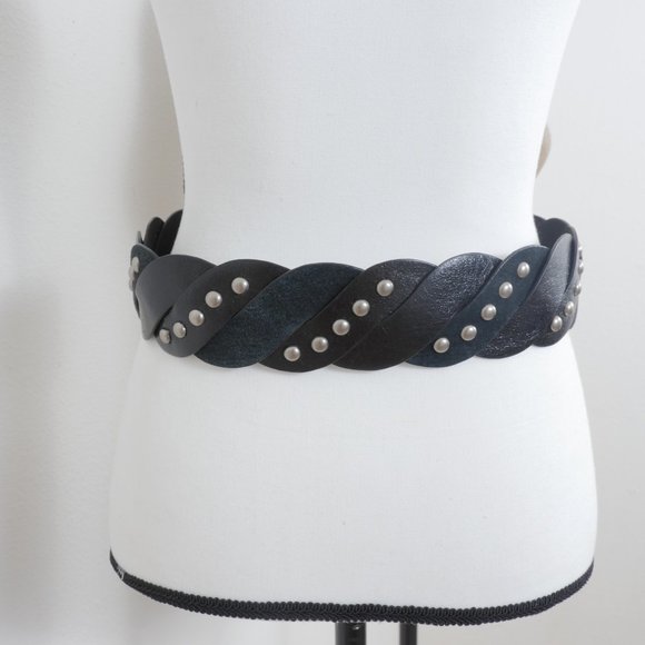 Black Leather Suede Silver Stud Metal Circle Buckle Y2K Rocker 80's Vintage Belt - Picture 3 of 9